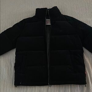 Levi’s Woman’s Black Puffer Jacket